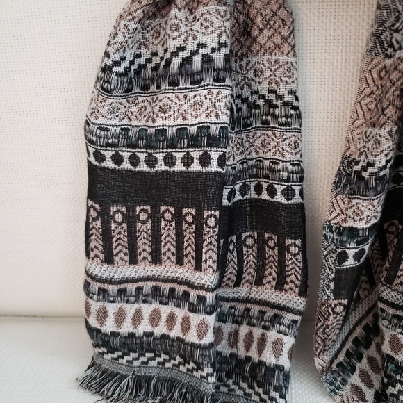 Black, gray & Brown neck scarf/shawl - Picture 3 of 4